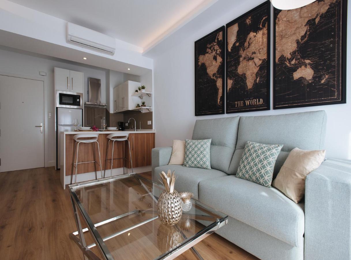 Azahares Suite Apartment Севілья Екстер'єр фото